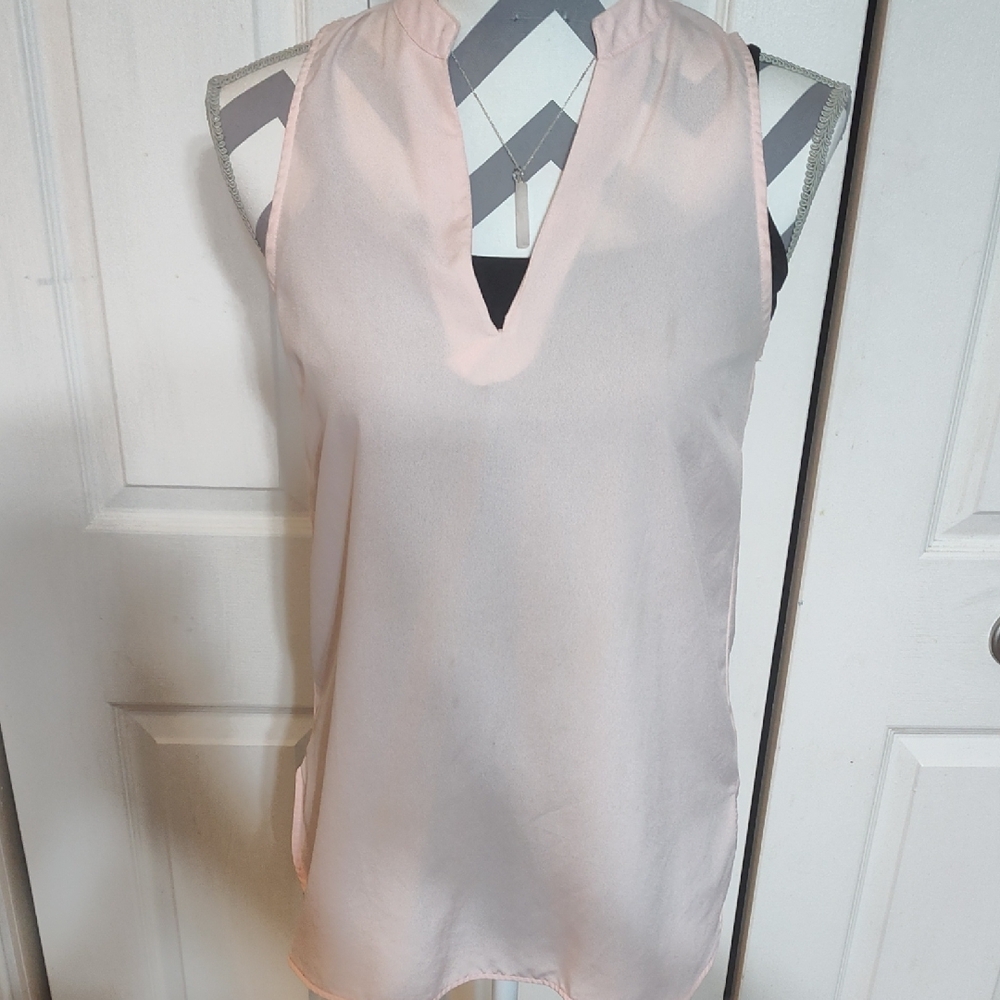 Banana Republic Light Pink Sleeveless Blouse
